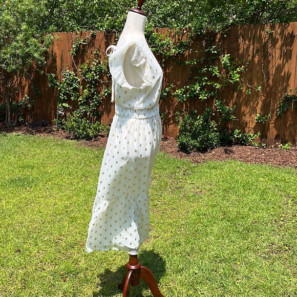 Lulu’s Cause to Celebrate White & Gold Dot Ruffled Tiered MIDI Dress Size M - Picture 8 of 8